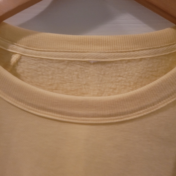 Old Navy Long Sleeve Graphic Sweater - Picture 3 of 4